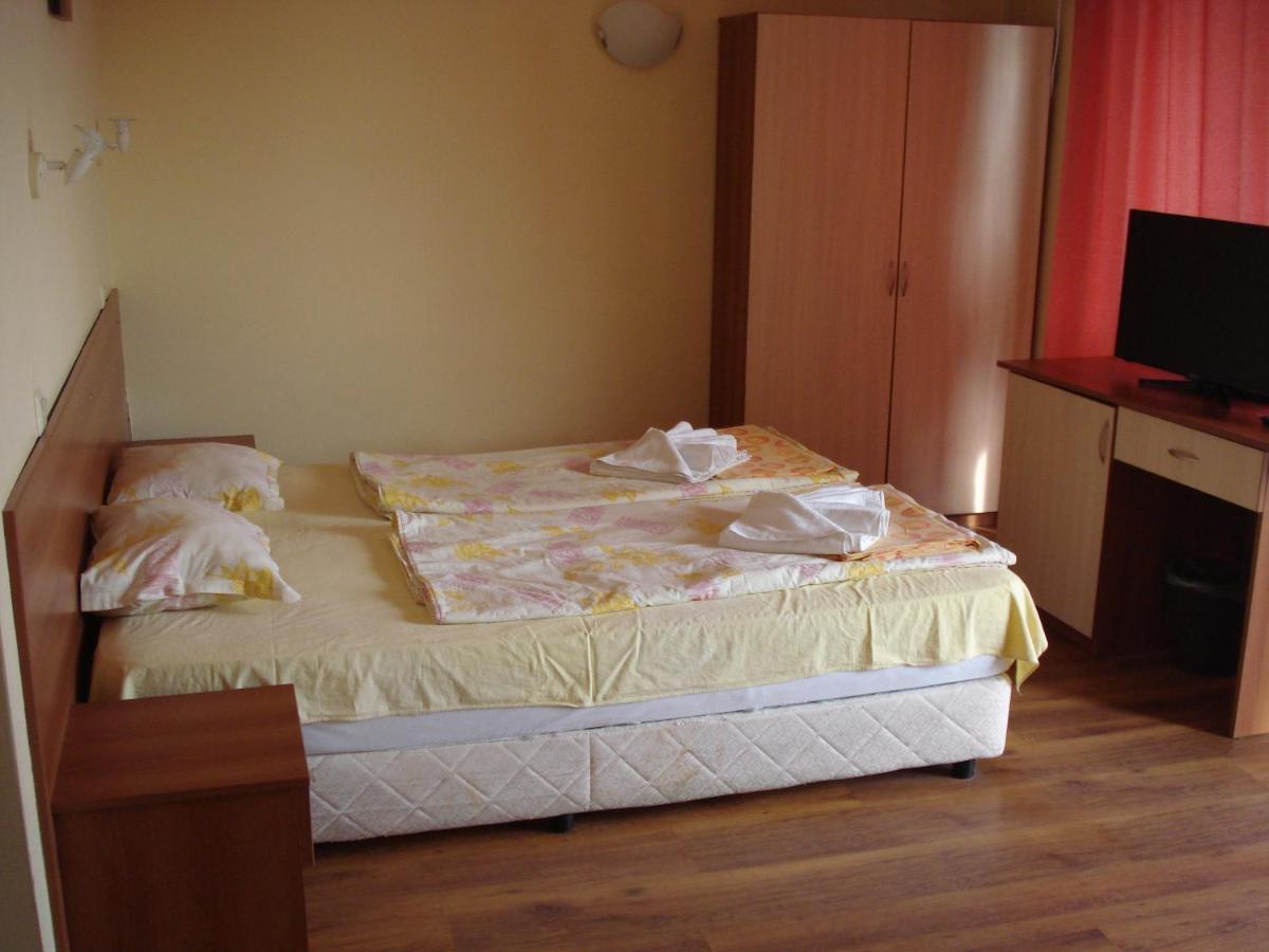 Apart Hotel Primavera 2 Primorsko Quarto foto